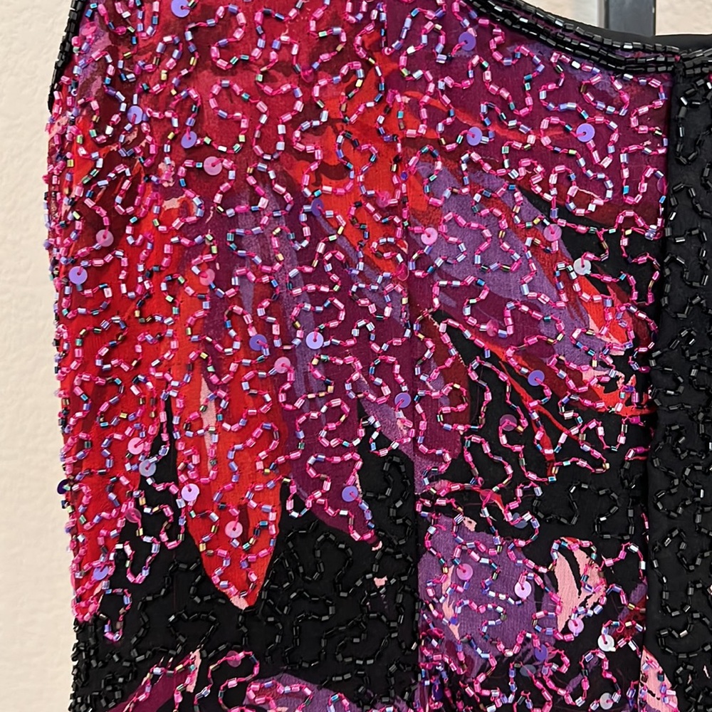 (Final Price) Vintage Cecily Brown Beaded Silk Floral Top - Size Med - Picture 6 of 12